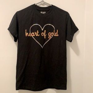 Gildan S black short sleeve T-shirt with HEART OF GOLD